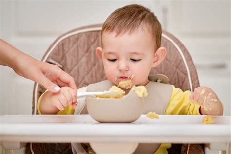 Can You Warm Up Baby Food: Exploring the Depths of Culinary Possibilities